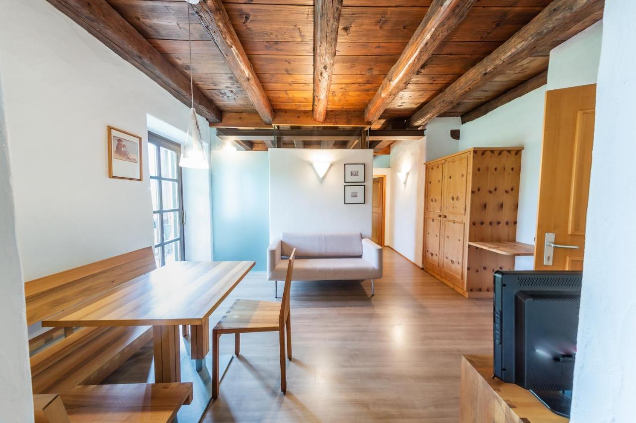 B&B Unterhabsbergerhof Appiano Sulla Strada Del Vino Bagian luar foto