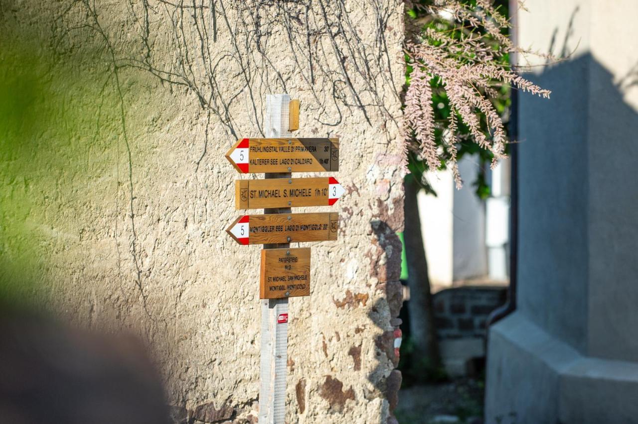 B&B Unterhabsbergerhof Appiano Sulla Strada Del Vino Bagian luar foto